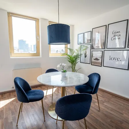 Apartman Penthouse Panoramablick Whirlpool Parken *